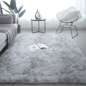 Furniture & Decor