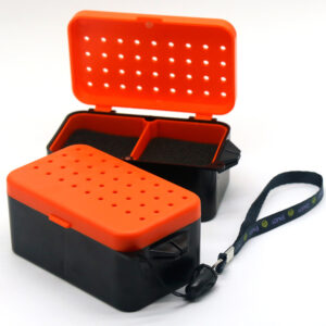 Fishing Tackle Box Fishing Box 2 Compartment Double-Layer Fishing Lure Bait Storage Box with Hand Rope Live Bait Box for Fishing