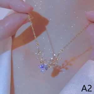 Fashion Jewelry One Deer Has You Little Elk Necklace for Women High-end Temperament Wild Collarbone Chain Pendant Birthday Gift