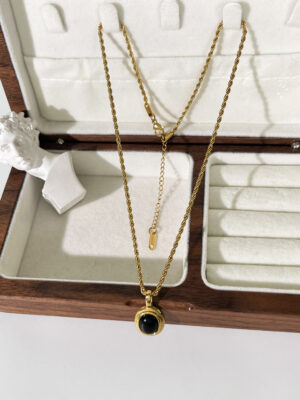 Peri’sbox Stainless Steel 18K Gold Pvd Plated Black White Gem Stone Oval Pendant on Twist Rope Chain Necklace Stacking Jewelry