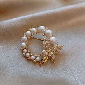 Exquisite Imitation Pearl Rhinestone Wreath Butterfly Brooch For Women Trend Elegant Circle Leaf Brooch Pins Party Wedding Gifts
