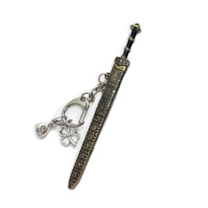 1pc Mini Sword Shape Pendant Keychain Weapon Model With Sheath Toy Knife Metal Anime Key Ring Ornament Purse Charm Accessories