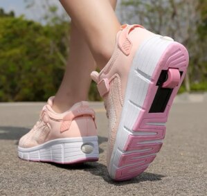 New Children Wheels Shoes Breathable Boys & Girls & Women Sneakers Fashion Air Mesh Casual Kids Roller Skates Size 30-42