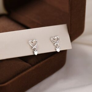 New Trend Metal Heart Stud Earrings for Women Punk Elegant Minimalist Smooth Love Eardrops Ear Girl Party Jewelry Gifts