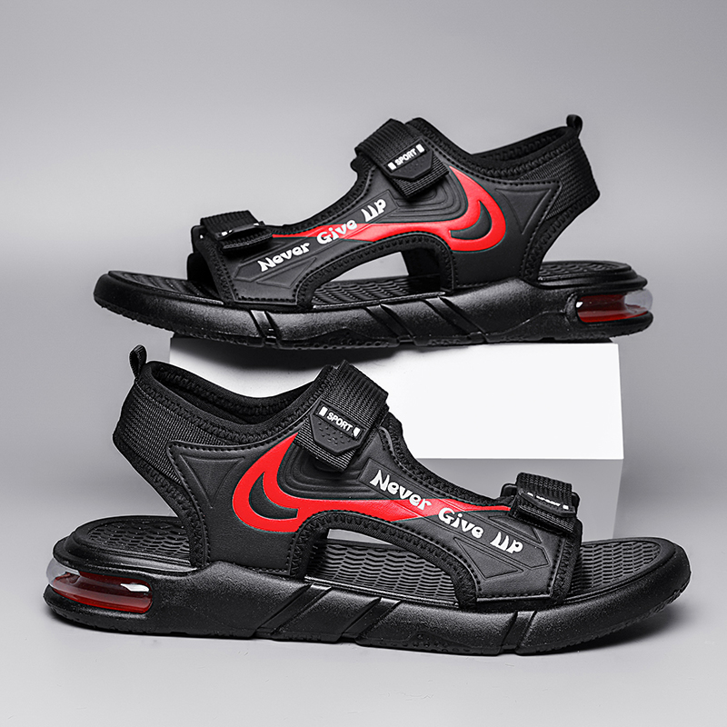 Men Sandals Casual Shoes New Summer Outdoor Concise Lightweight Beach Shoes Slippers Male Plus Size Sandals 38-45